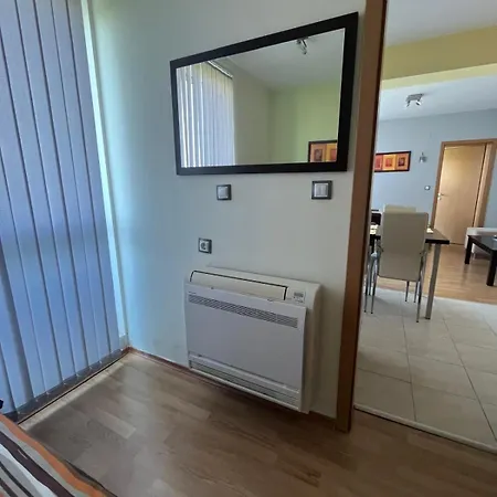 2-bedroom In Marina Club 아파트