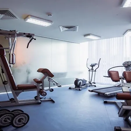 2-bedroom In Marina Club Apartment *